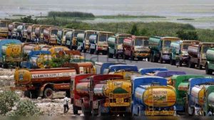 Advocate Saravvanan R | Top Ranking Criminal Lawyers in Chennai India | Madras High Court refused to hold officials from acting against water trucks The Madras High Court on Thursday refused to issue a blanket's order to hold income officials in Chengalpattu and Kancheepuram from taking any action against members of the South Chennai Private Water Lorry Owners Association by suspecting them to transport the water drawn illegally from Borewells Dug basically for purposes of Commercial exploitation of groundwater. The first division bench of Chief Justice Sanjib Banerjee and Justice Senthilkumar Ramamoorthy said that there was no restraint order that could be forwarded in the absence of materials to prove that members of the Association took water only from agricultural wells that were not used, because of non-availability of agricultural labor and problems other related, as claimed by them and not from Borewells. But the judges let it open to the association to highlight their complaints before the official was concerned and pursued this matter with them. In the affidavit, the Secretary of the Association P. Saravanan Kovilabakkam stated that he had 425 members who operated more than 2,000 trucks that supplied water every day to hundreds of housing complexes, information technology companies, and other companies. Wells are not used It is said that all members of the association attracted water only from 30-foot agricultural wells that were not used. However, several villagers, due to jealousy, finally filed a false complaint of illegal drawing of with revenue officials, and finally, in turn, harassing water tanker operators, the association complained. He also said that members have signed a written agreement with the owner of the agricultural land.